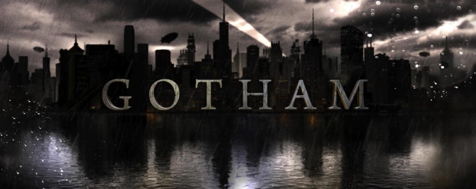 Bruce Wayne, Alfred et Selina s'offrent des vidéos pour Gotham