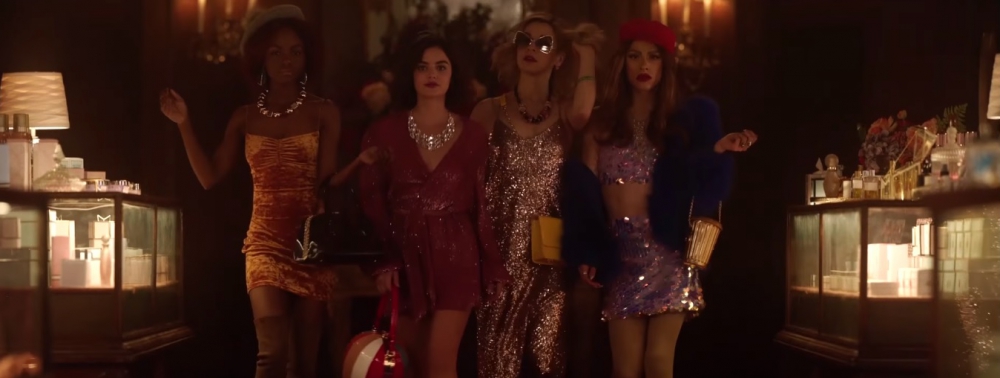 Katy Keene (Riverdale) se montre dans un premier trailer plein de chants et de vêtements à paillettes 
