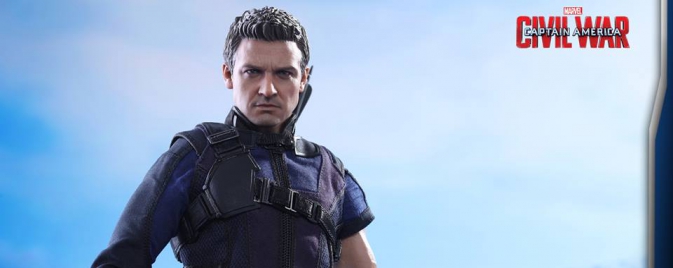 Hot Toys dévoile sa figurine Hawkeye Civil War