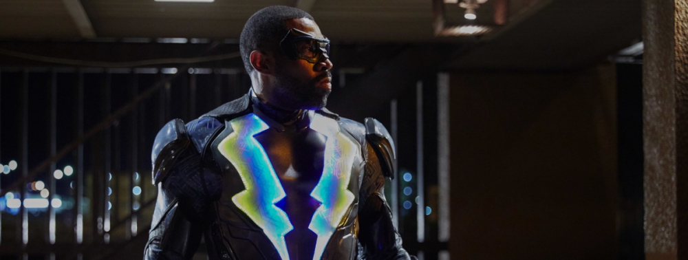 Black Lightning est tout fluo dans de premières images de son épisode pilote