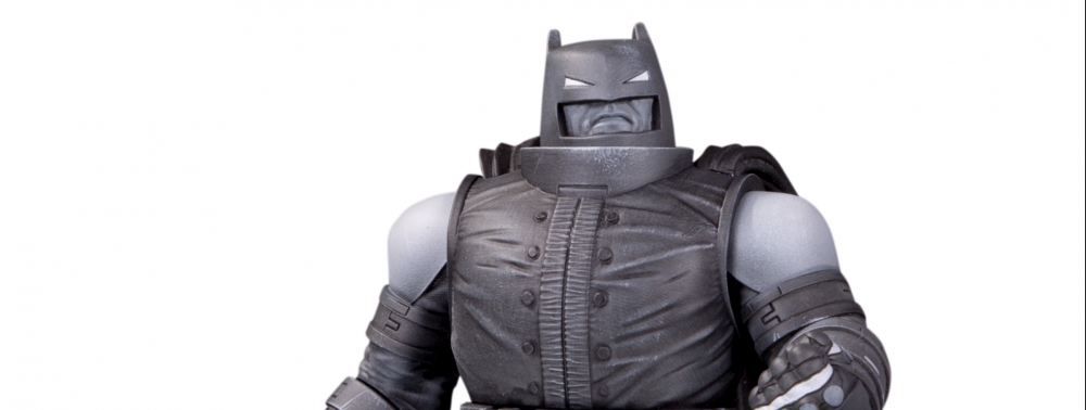 Le Batman en armure de Dark Knight Returns est la 101e statuette de la collection Batman Black & White