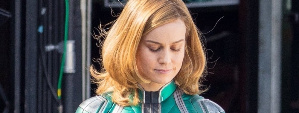 Brie Larson est aperçue à Los Angeles pour le tournage de Captain Marvel (toujours en costume vert)