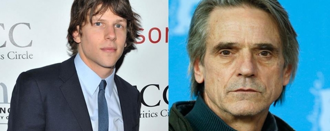 Jesse Eisenberg et Jeremy Irons seront Lex Luthor et Alfred dans Batman VS Superman