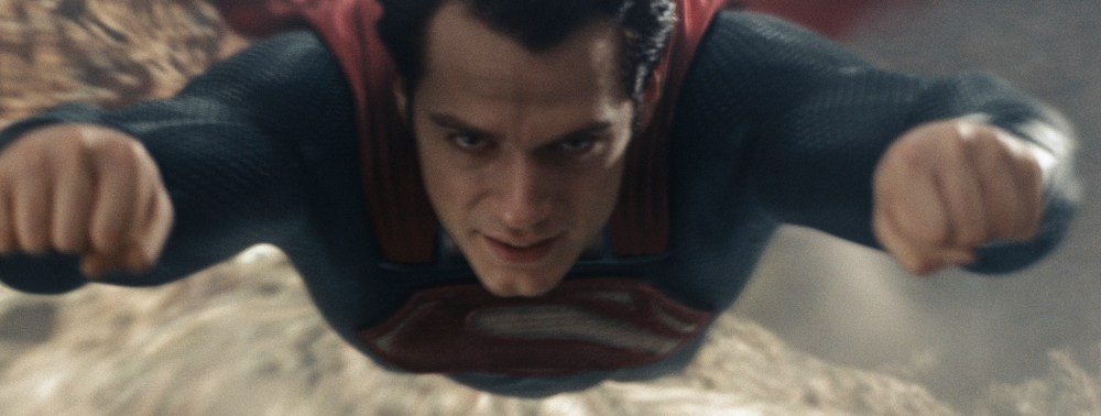 Henry Cavill s'entraîne à voler comme Superman sur du John Williams