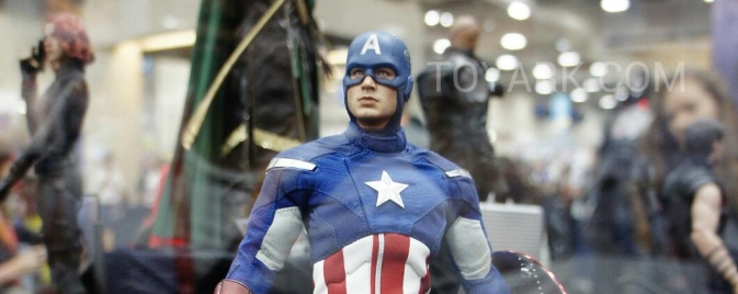 Sideshow dévoile les Avengers version classique et cinéma