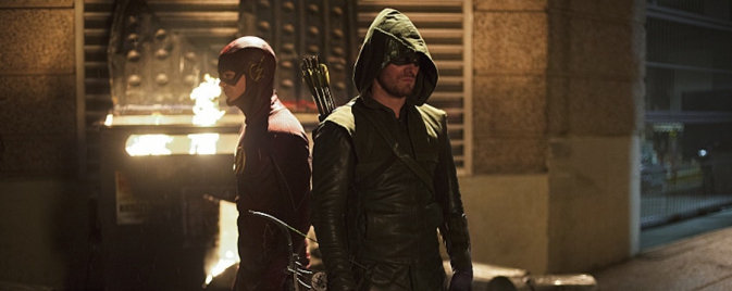 Une vidéo et une tonne de photos pour le crossover Flash x Arrow