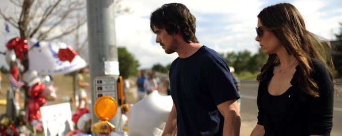 Christian Bale se rend au chevet des victimes du drame d'Aurora