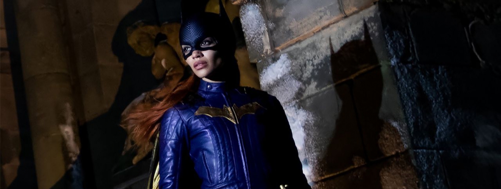 Batgirl : Leslie Grace se dévoile en costume avec une première photo officielle