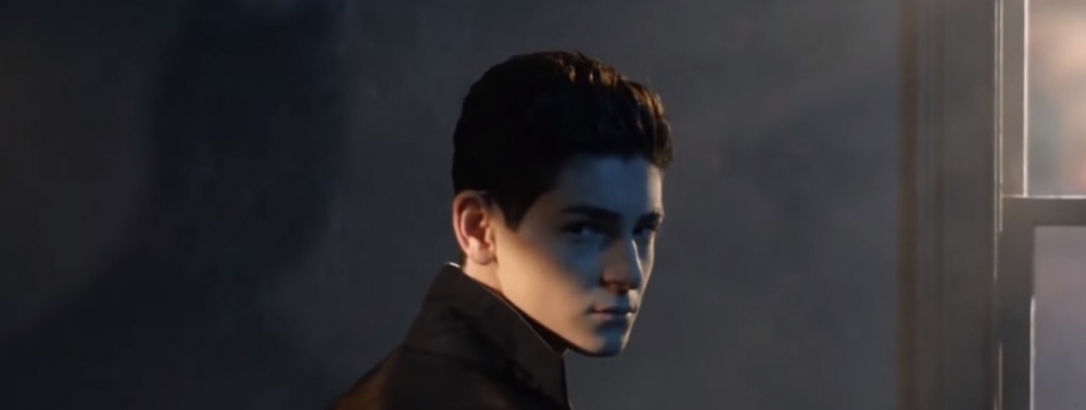 Gotham saison 5 annonce l'arrivée du Chevalier Noir dans un énième teaser