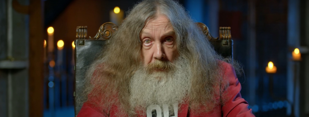 Alan Moore présente son cours d'écriture pour le programme BBC Maestro en vidéo