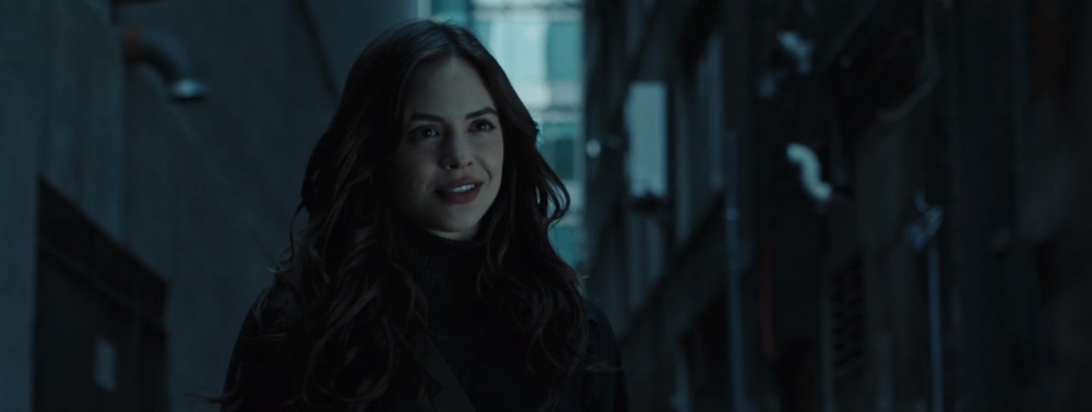 Conor Leslie (Wonder Girl) s'entraîne au lasso pour Titans saison 2