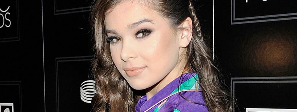 Hailee Steinfeld plus si sûre de jouer Kate Bishop dans la série Hawkeye