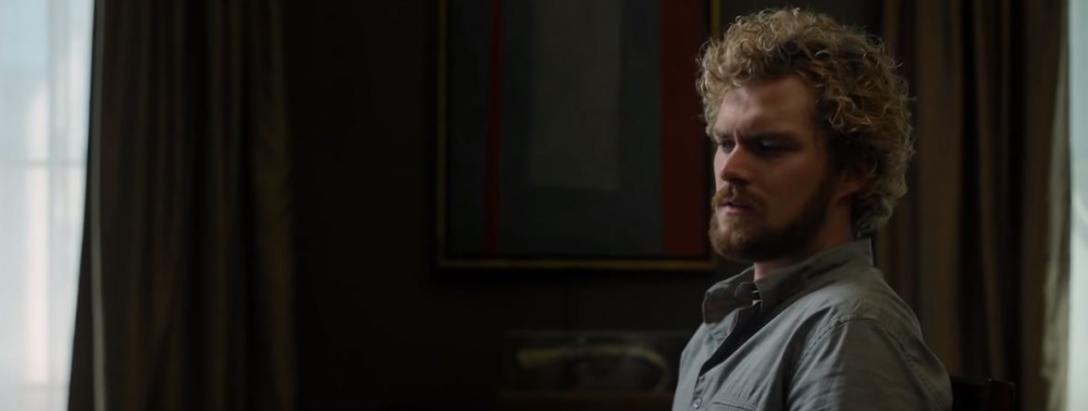 Trois ans après le massacre, la série Iron Fist a droit à son Honest Trailer