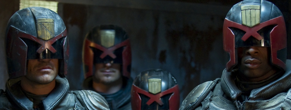 Karl Urban détaille de quoi serait faite la série Judge Dredd : Mega City One