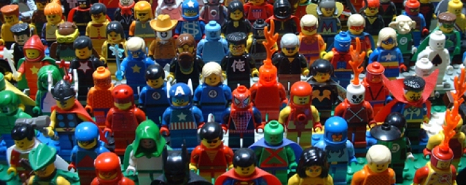 Des mini figurines Lego Dc et Marvel à venir pour 2013