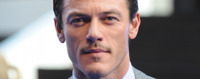 Luke Evans quitte le reboot The Crow