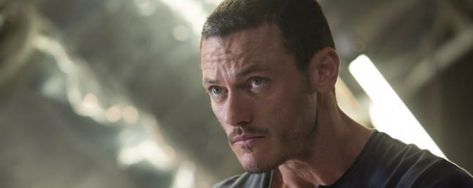 Luke Evans parle du nouveau The Crow