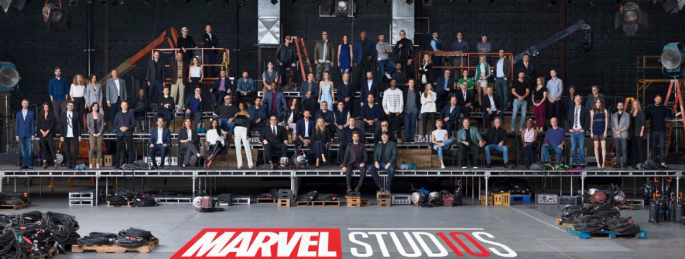 Marvel Studios démarre les célébrations de ses dix ans avec une featurette et une grande photo de famille