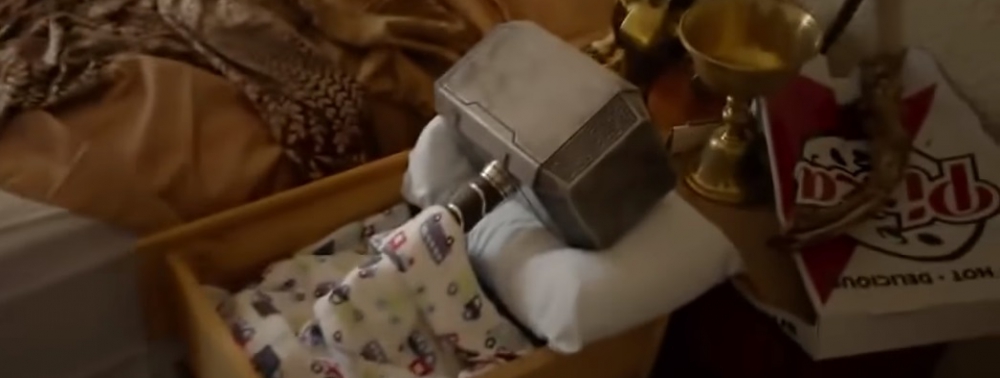 Le concept artist de Thor partage les recherches autour du marteau Mjölnir 