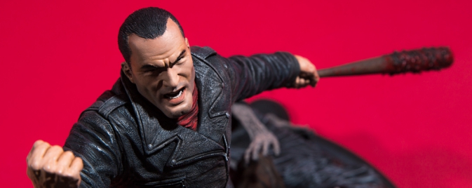 The Walking Dead : McFarlane offre une figurine à Negan