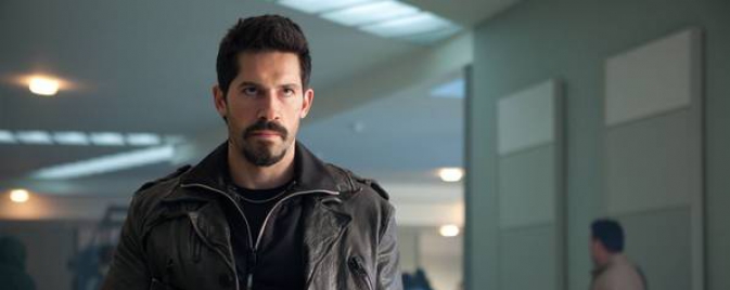 Scott Adkins rejoint le casting de Doctor Strange