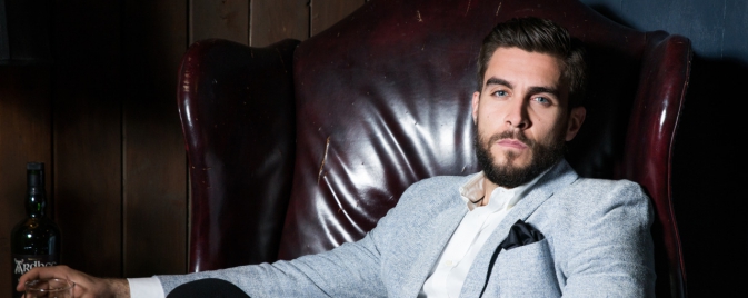 Josh Segarra rejoint le casting d'Arrow Saison 5