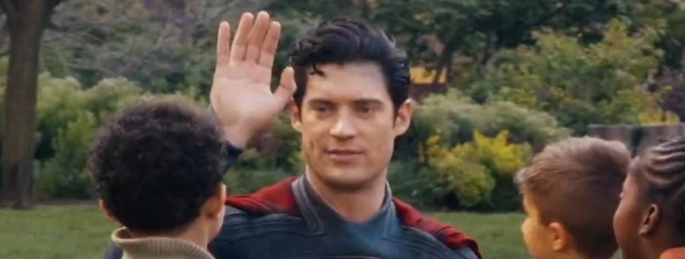 Superman : de nouvelles images des coulisses avec James Gunn et David Corenswet