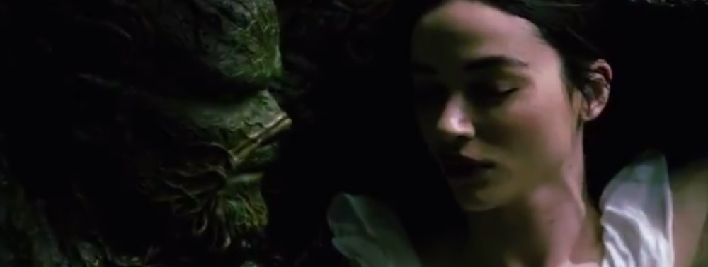 Abby Arcane câline la Créature dans un nouveau teaser de la série Swamp Thing