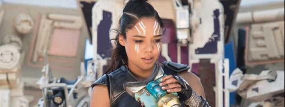 Thor : Ragnarok dévoile trois nouvelles images de Loki, du Grandmaster et de Valkyrie