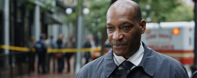 Tony Todd sera la voix de Zoom dans The Flash saison 2