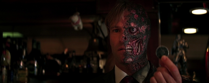 Concept Arts : ce à quoi aurait pu ressembler Double-Face dans The Dark Knight